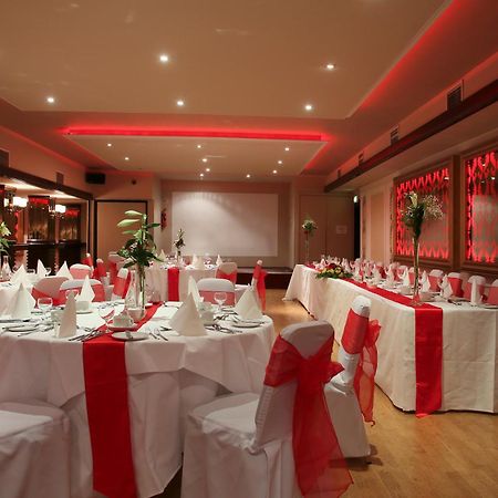 The Carraig Hotel Carrick-on-Suir Zewnętrze zdjęcie