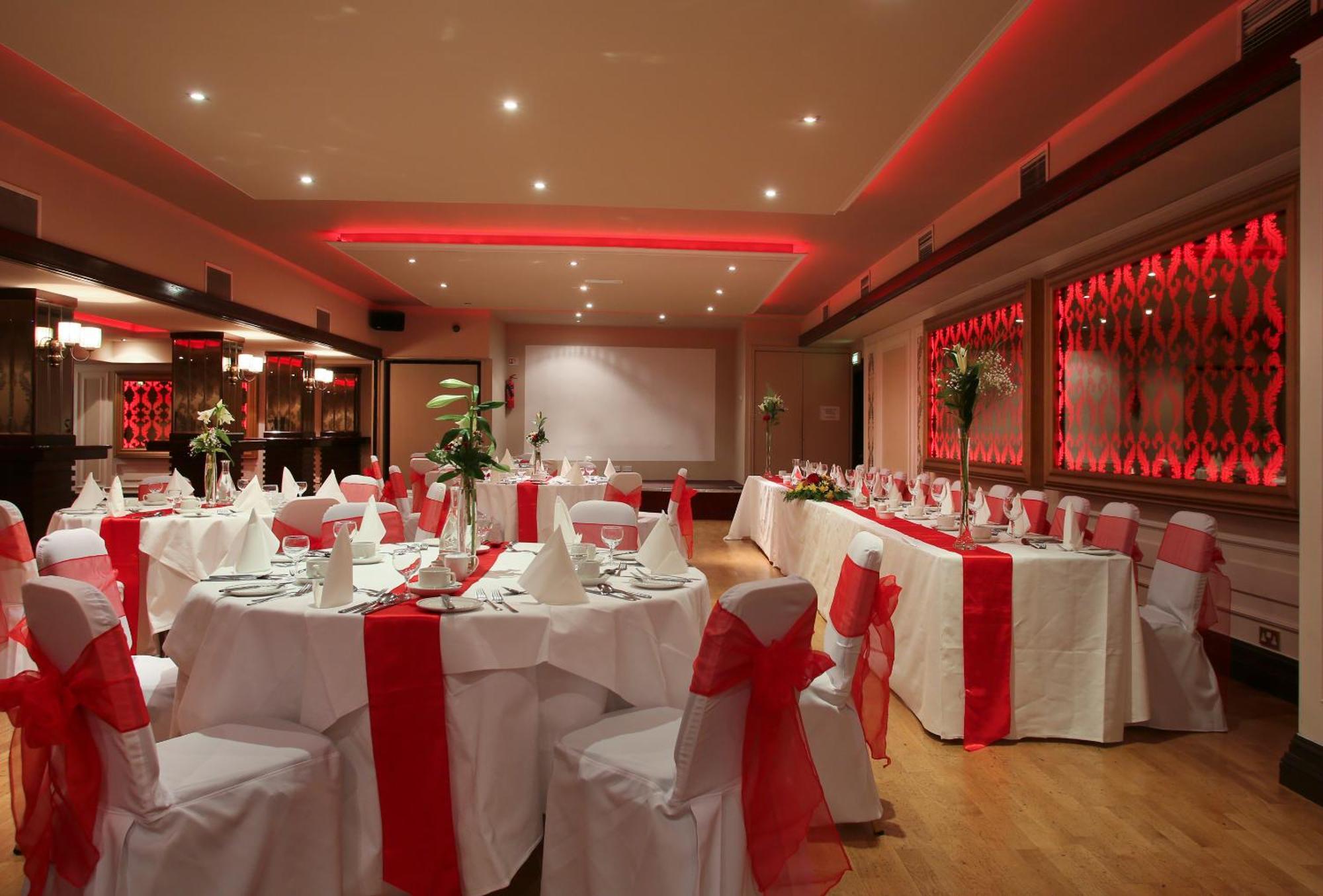 The Carraig Hotel Carrick-on-Suir Zewnętrze zdjęcie